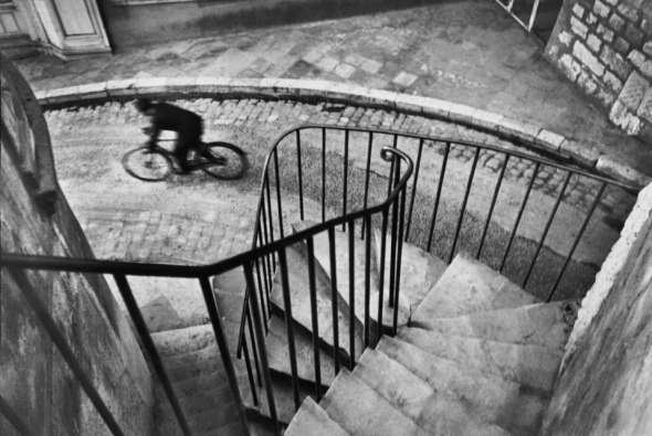 4 henri-cartier-bresson-hyeres-france-1932-bicycle-blur-spiral-staircase